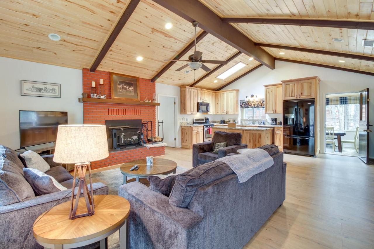 Updated Country Club Cabin, Near Golfing And Hiking! Indian Pine Екстер'єр фото